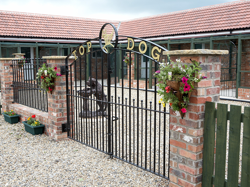 Luxury boarding clearance kennels